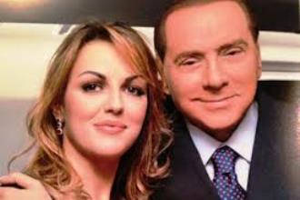 xaxaxa 014 Francesca Pascale e Silvio Berlusconi.jpg