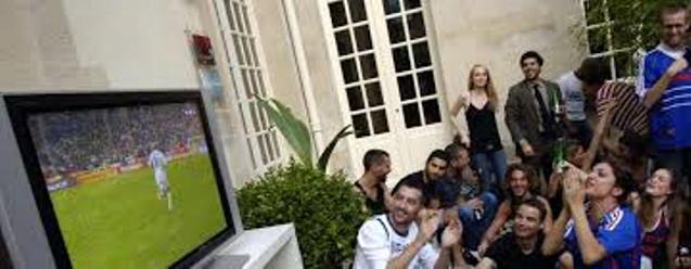 mundial tv watching.jpg