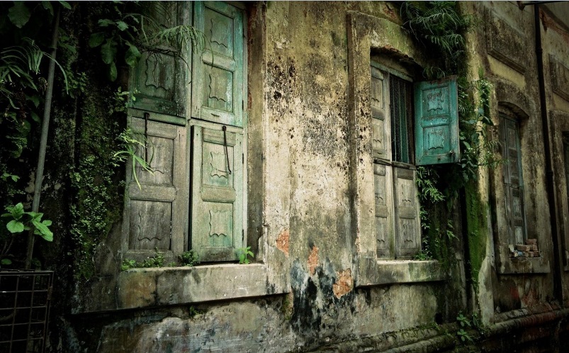 προς κατεδάφισιν.jpg